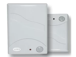 1747646272-5 1747646272-5