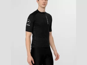 1747750959-220 1747750959-220