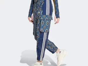 1747814554-286 1747814554-286