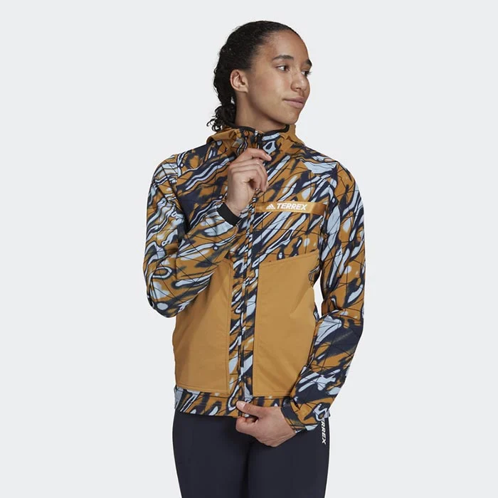 1747814709-336 1747814709-336