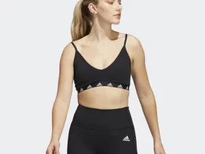 1747815769-673 1747815769-673