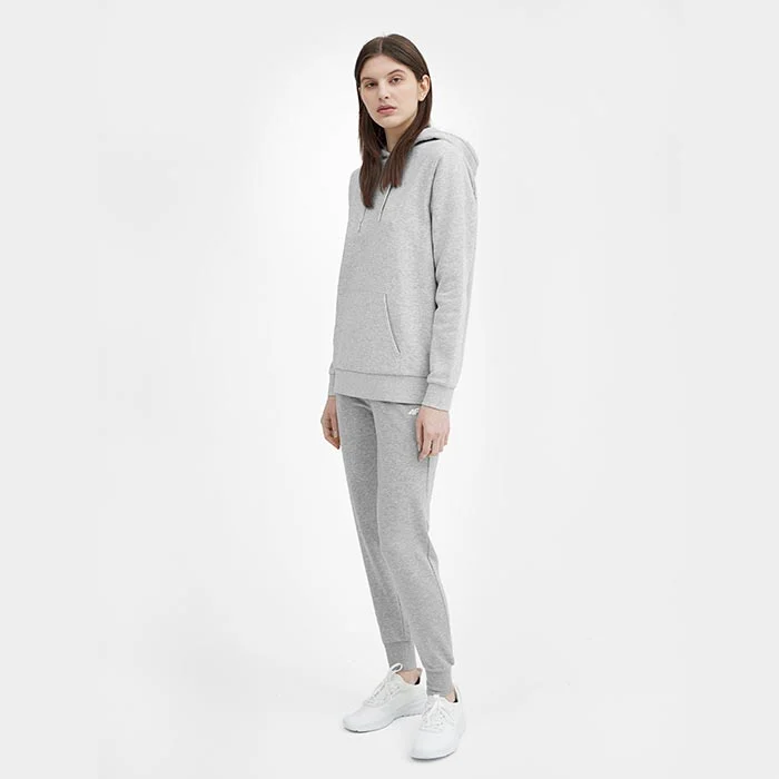 1747818169-1443 1747818169-1443