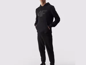 1747830644-636 1747830644-636