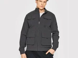 1747830885-711 1747830885-711