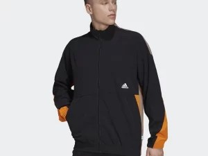 1747831475-896 1747831475-896