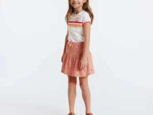 1748437812-9 1748437812-9