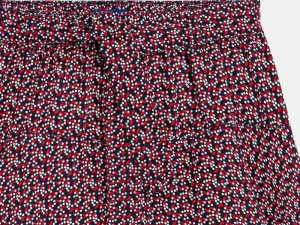 1748437837-18 1748437837-18