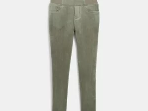 1748437881-35 1748437881-35