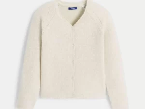 1748438101-122 1748438101-122