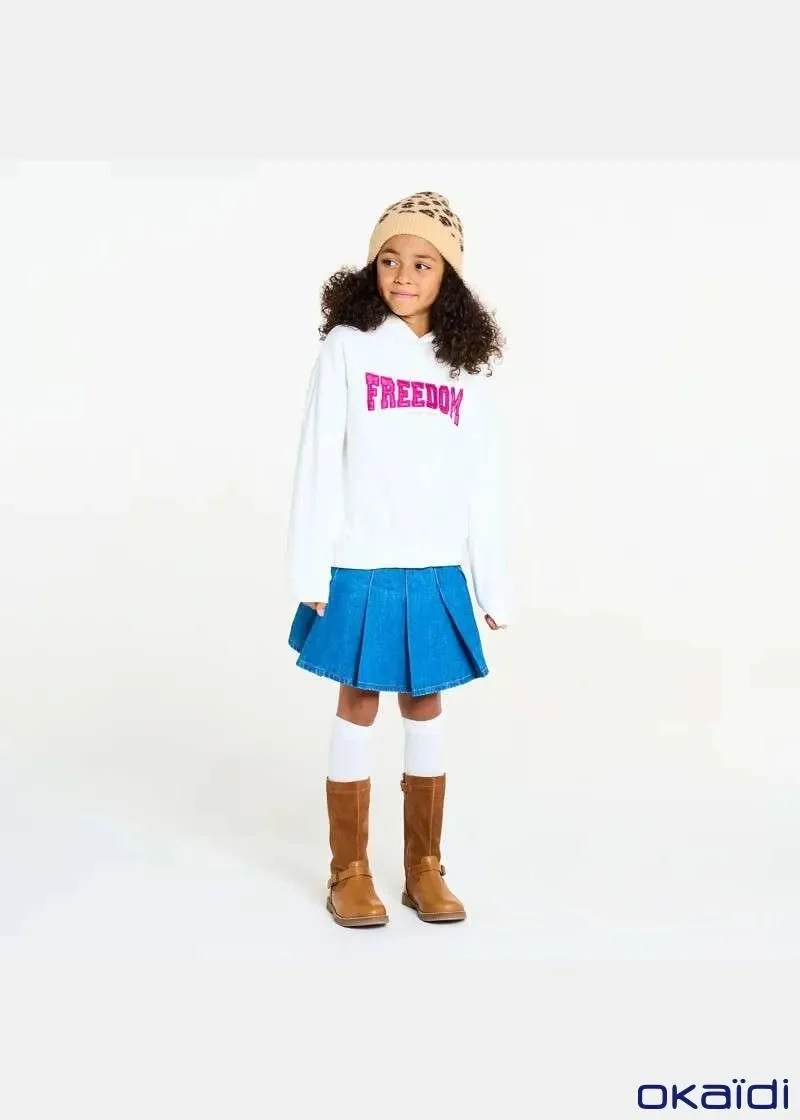 1748438178-153 1748438178-153