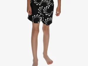 1749122529-459 1749122529-459