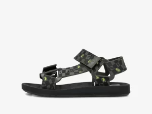 1749122616-553 1749122616-553