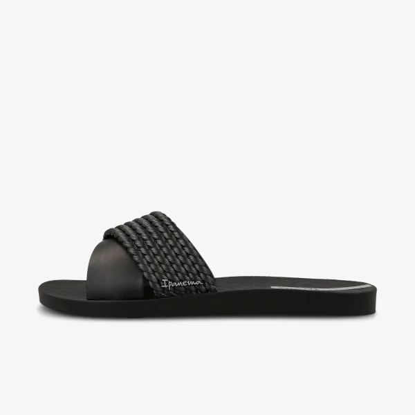 1750070714-176 1750070714-176