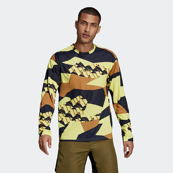 1751974466-116 1751974466-116