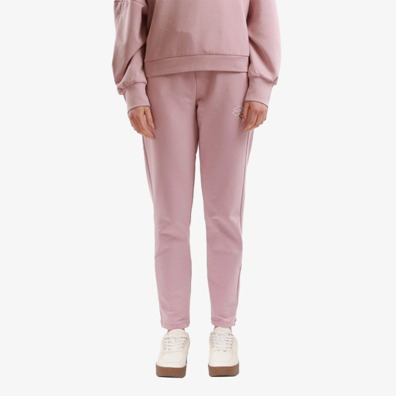 1753705044-532 1753705044-532