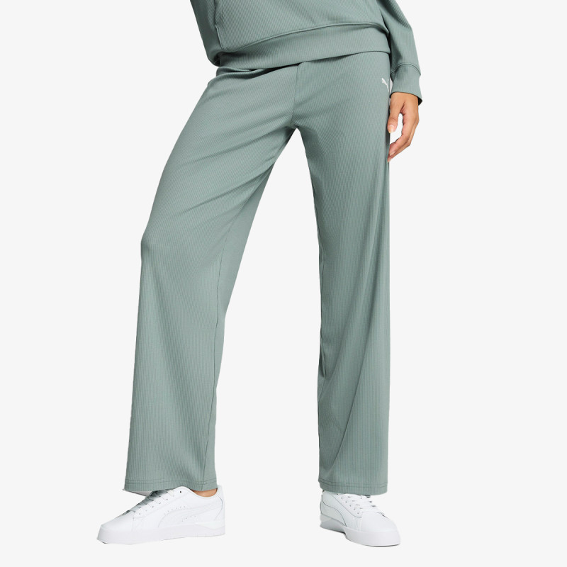 1753705262-579 1753705262-579