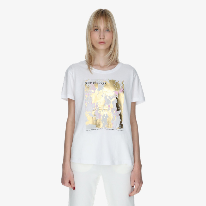 1753705760-700 1753705760-700