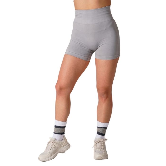 1753774415-35 1753774415-35