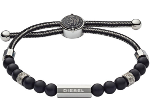 1753880998-24 1753880998-24