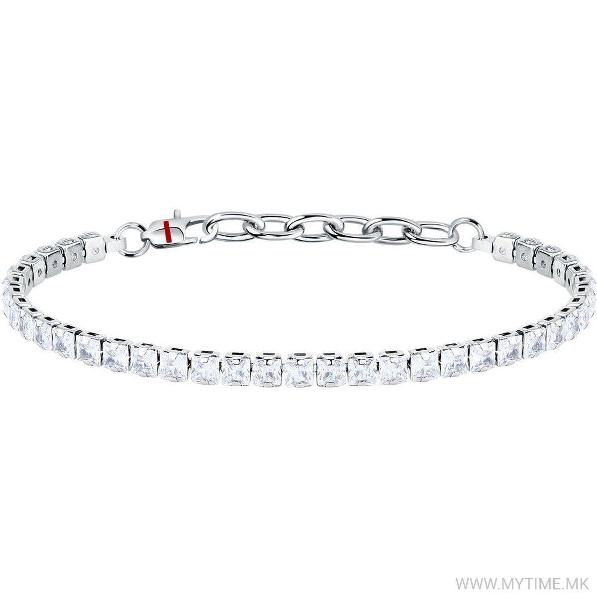 1753881990-354 1753881990-354