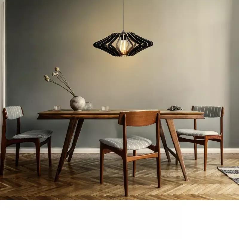 1754557963-742 1754557963-742