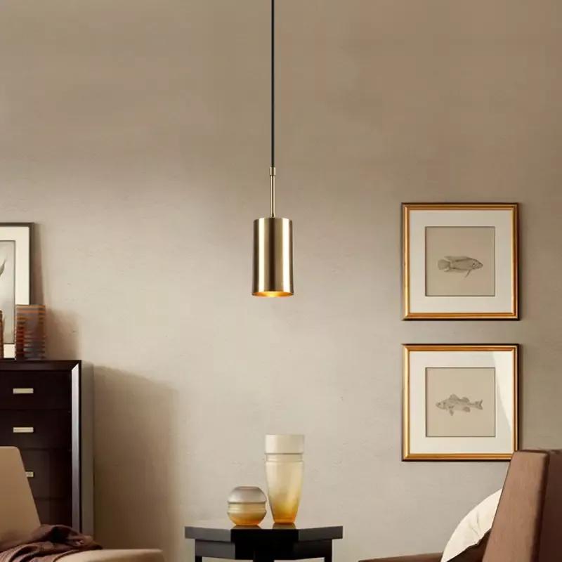 1754558047-775 1754558047-775