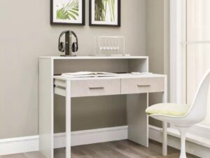 1754653648-105 1754653648-105