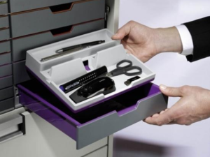 1755178403-23 1755178403-23