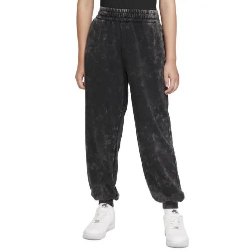 1755526179-216 1755526179-216