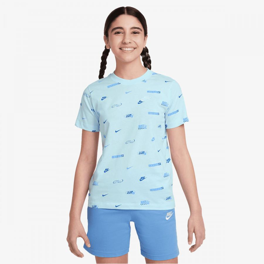 1755588211-330 1755588211-330