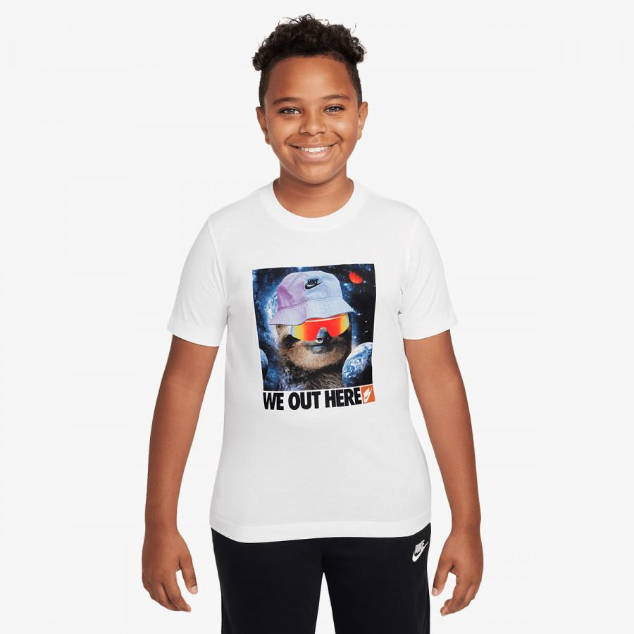 1755588226-335 1755588226-335