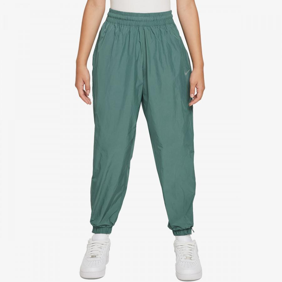 1755588400-391 1755588400-391