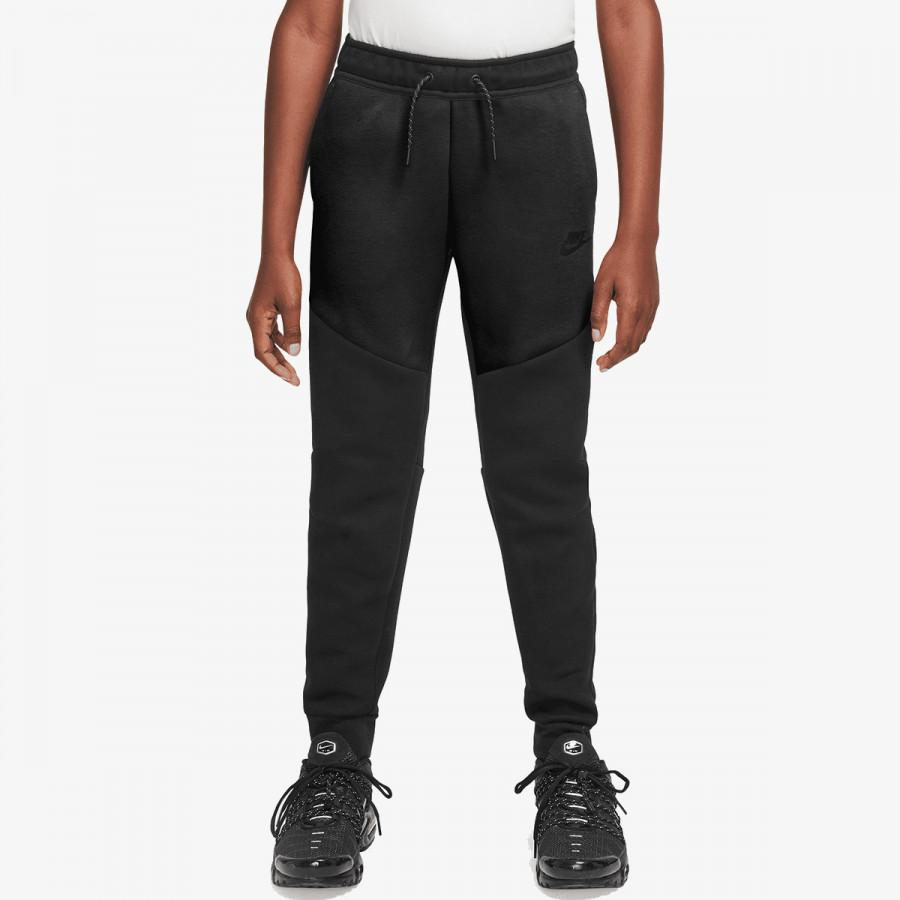 1755588442-405 1755588442-405