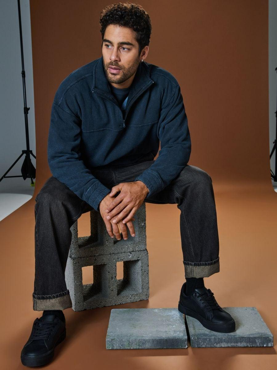 1755867558-102 1755867558-102