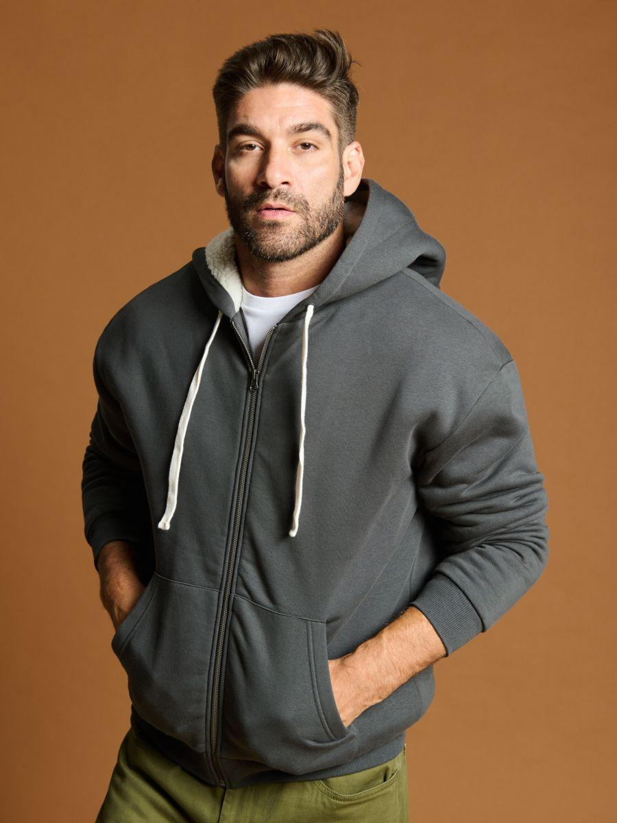 1755867664-130 1755867664-130