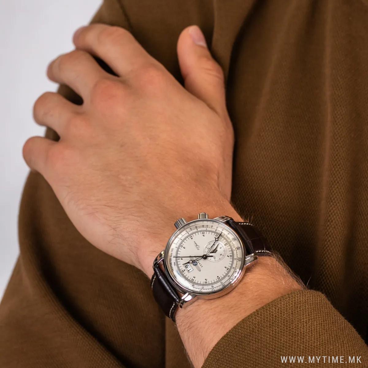 1756306384-470 1756306384-470