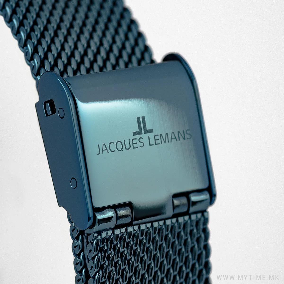 1756384894-676 1756384894-676