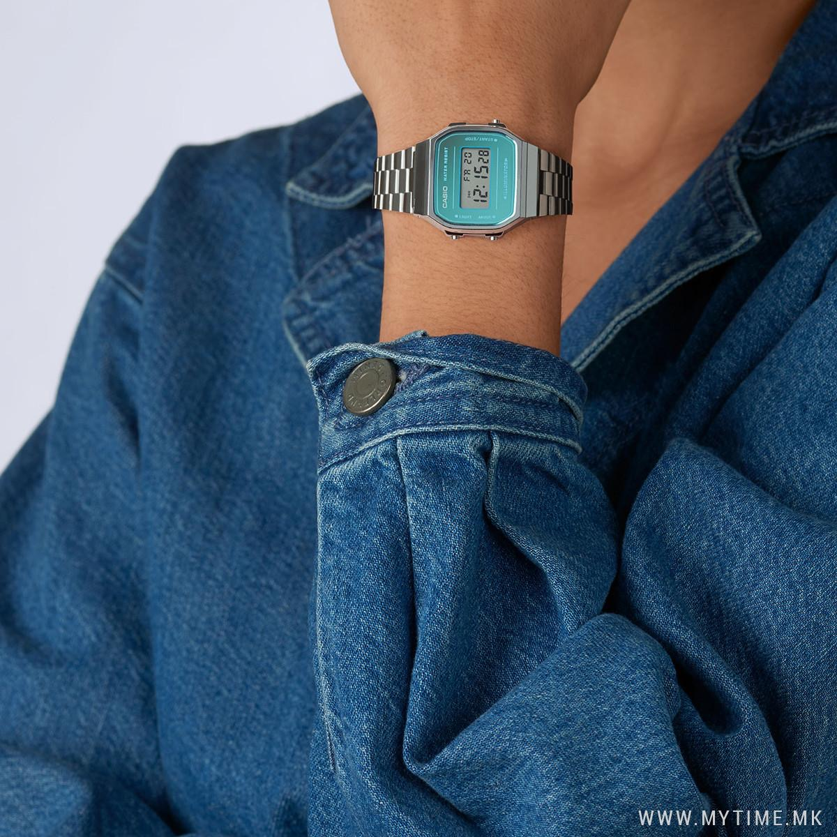 1756385574-968 1756385574-968