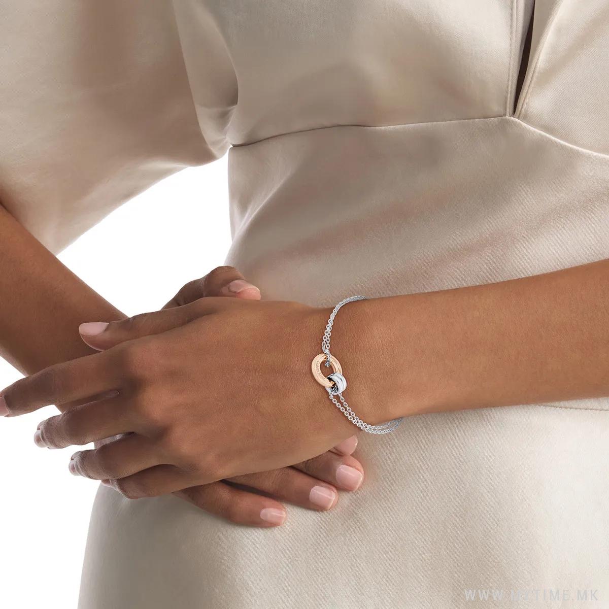 1756796504-440 1756796504-440