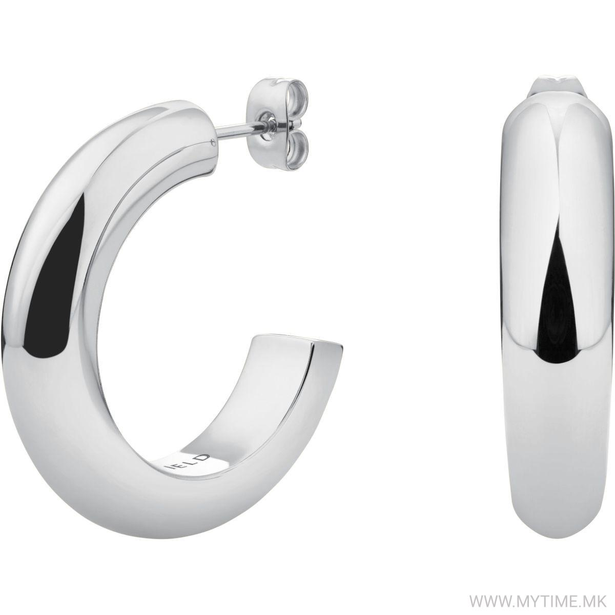 1756797677-942 1756797677-942