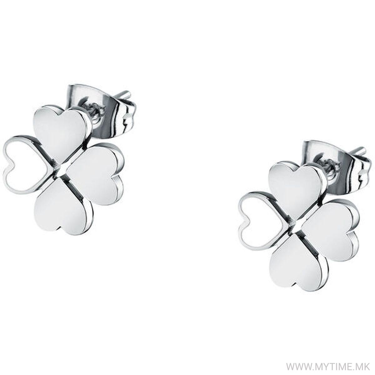 1756799112-1553 1756799112-1553