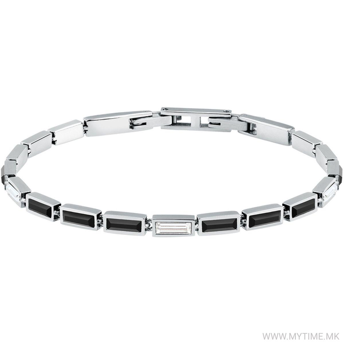 1756799435-1692 1756799435-1692