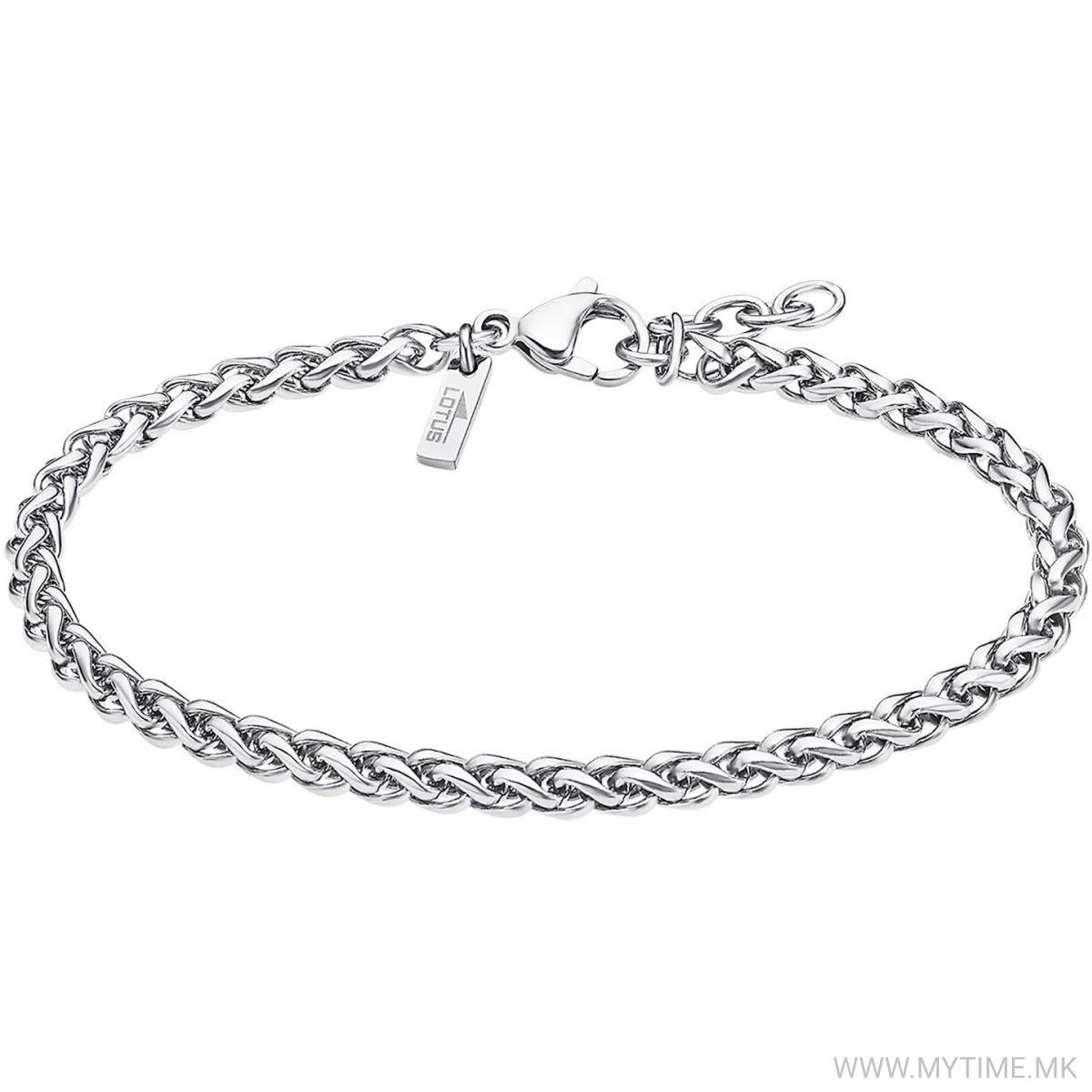 1756800699-40 1756800699-40