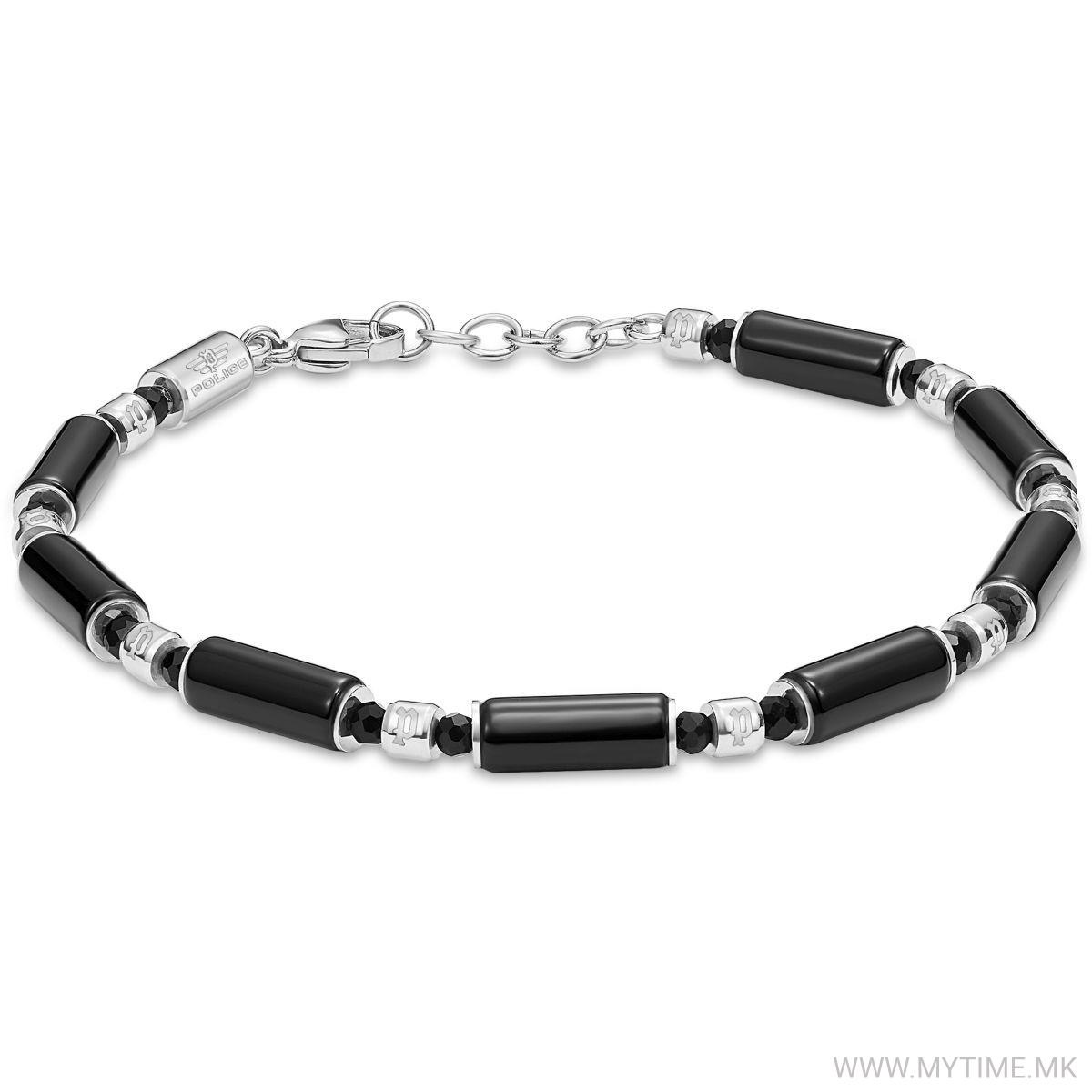 1756801390-330 1756801390-330