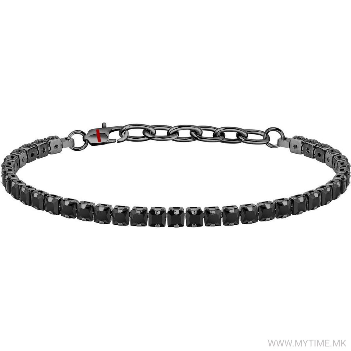 1756801445-353 1756801445-353