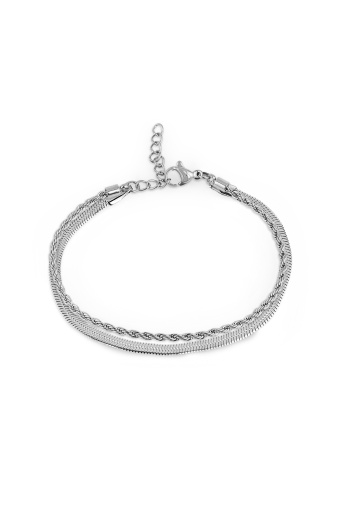 1757511363-466 1757511363-466