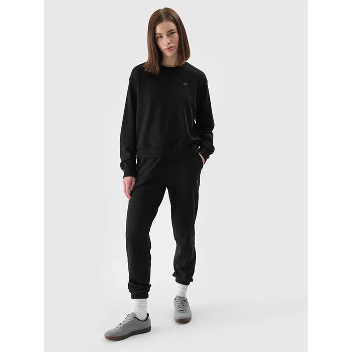 1758028733-390 1758028733-390