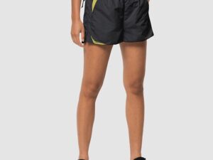 1758029381-553 1758029381-553