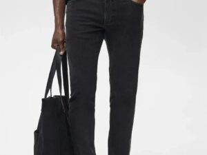 1758033441-39 1758033441-39