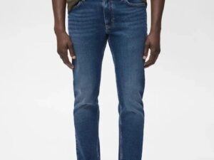 1758033444-40 1758033444-40